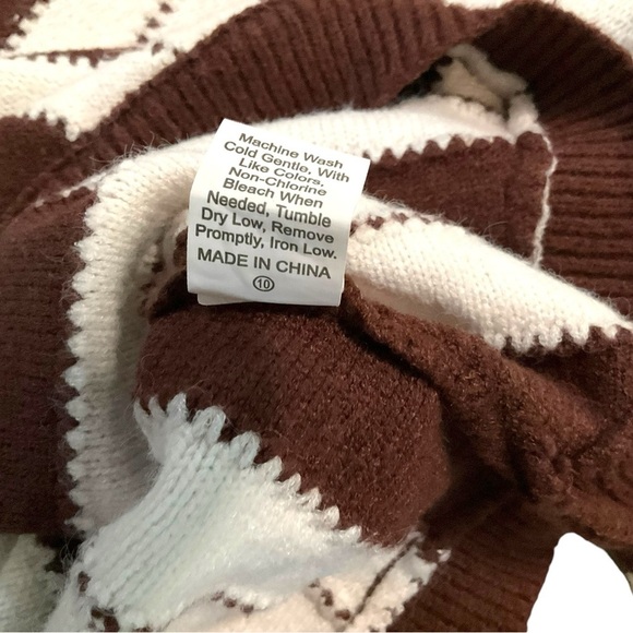 PrettyGarden‎ Chevron Brown Cream Crew Neck Sweater Soft Knitted Pullover SZ M - Picture 8 of 9